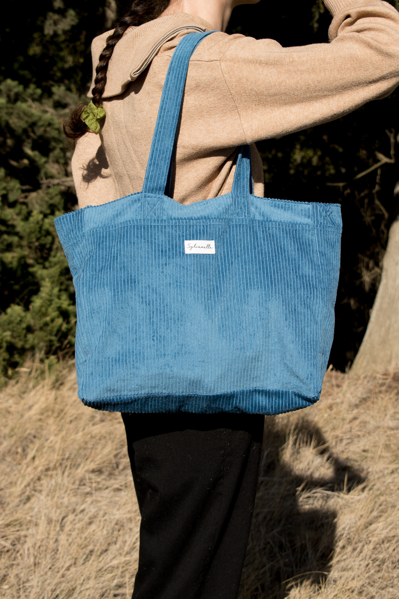 Sac cabas en velours bleu – Image 5
