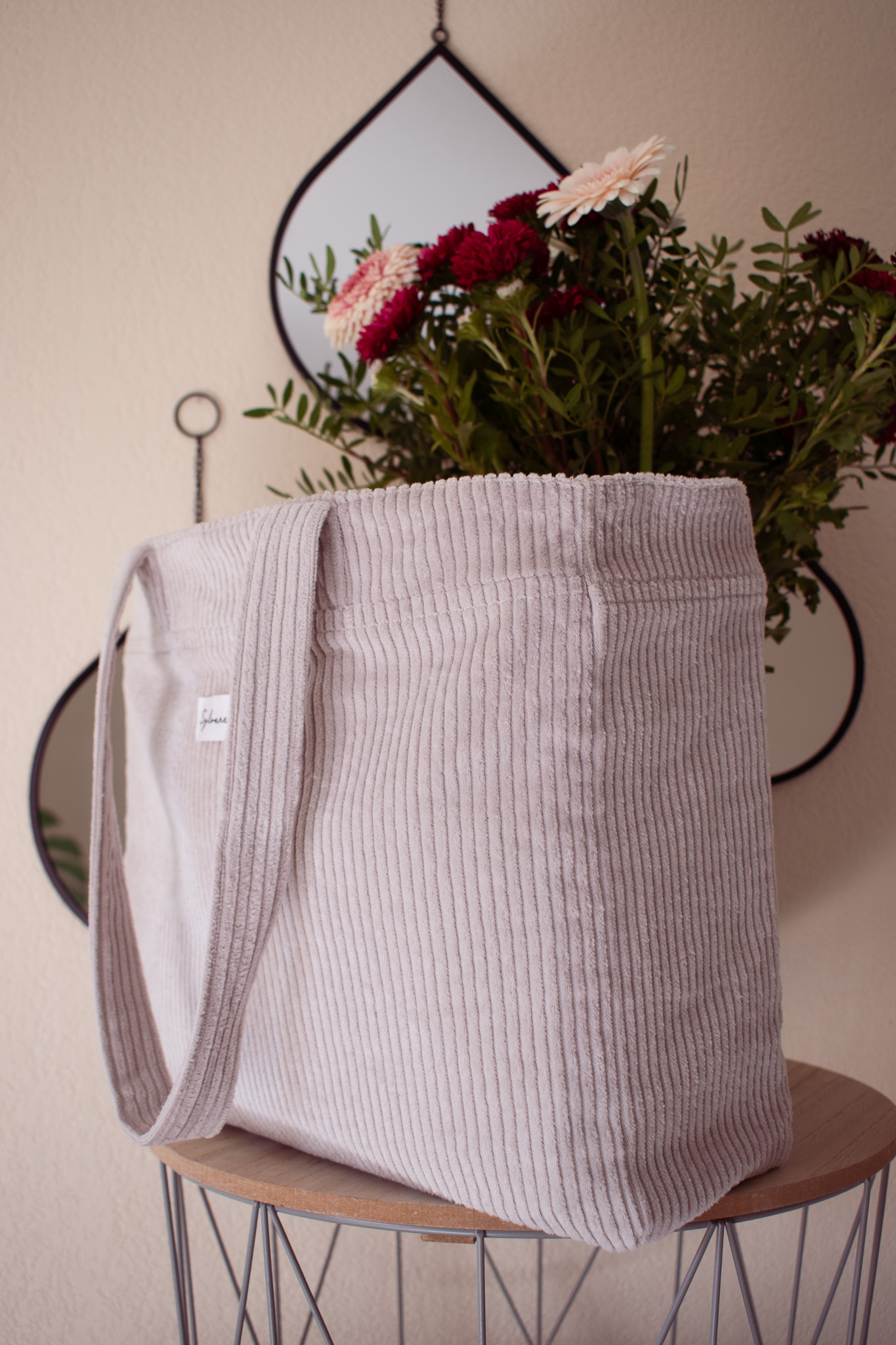 Sac cabas en velours beige – Image 2