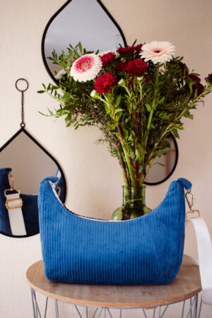 Sac baguette en velours bleu