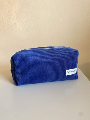 Trousse de toilette bleue